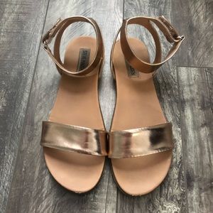 Steve Madden rose gold sandal